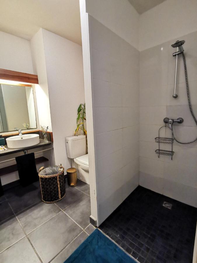 La Perle D'Akoya Apartment แซ็งต์-เลอ ภายนอก รูปภาพ