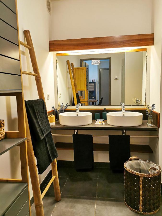 La Perle D'Akoya Apartment แซ็งต์-เลอ ภายนอก รูปภาพ