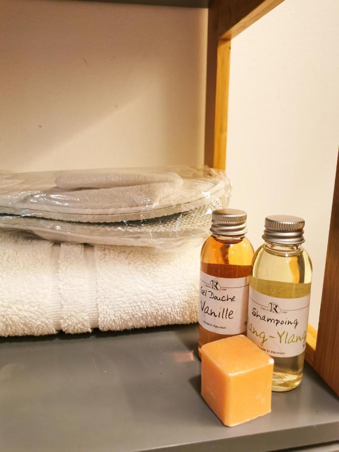 La Perle D'Akoya Apartment แซ็งต์-เลอ ภายนอก รูปภาพ